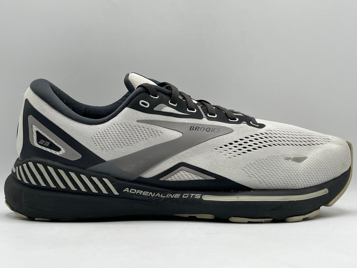 Brooks Adrenaline GTS 23 Running Shoes