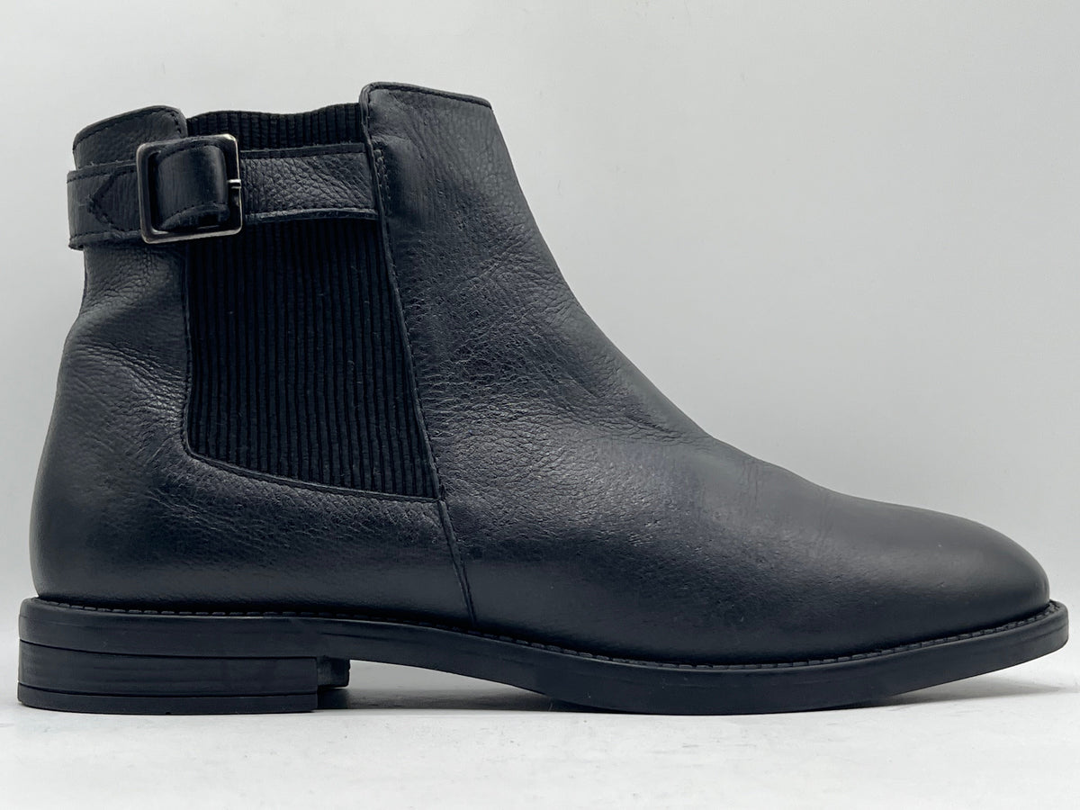 Dorothy Perkms Black Leather Ankle Boots