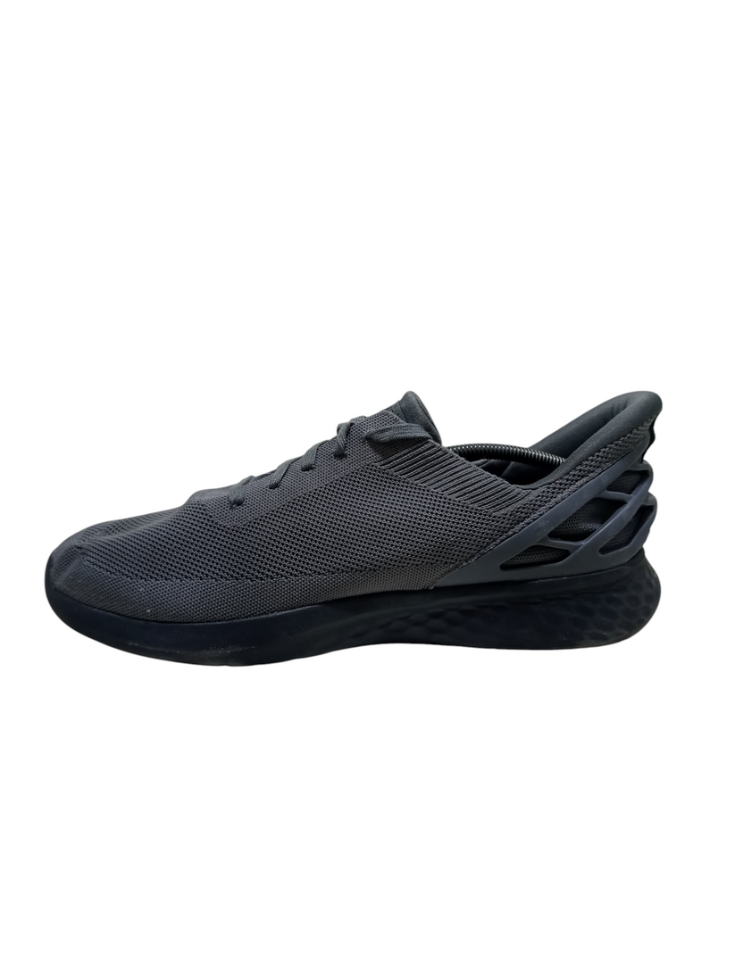 XAYWEAR Preloved - Kizik Handsfree Mens Shoe