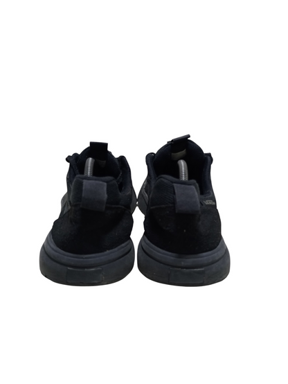 XAYWEAR Preloved - Vans Ultra Range Black  EUR45