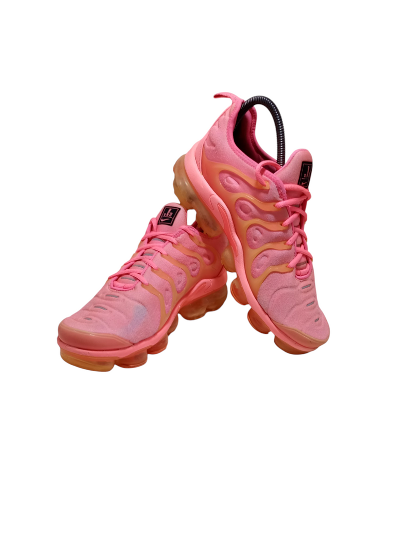 XAYWEAR Preloved - Nike Vapor Bubblegum