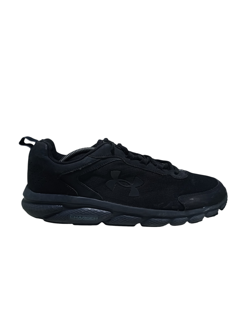 XAYWEAR Preloved - Under Armour Assert 9 Full Black