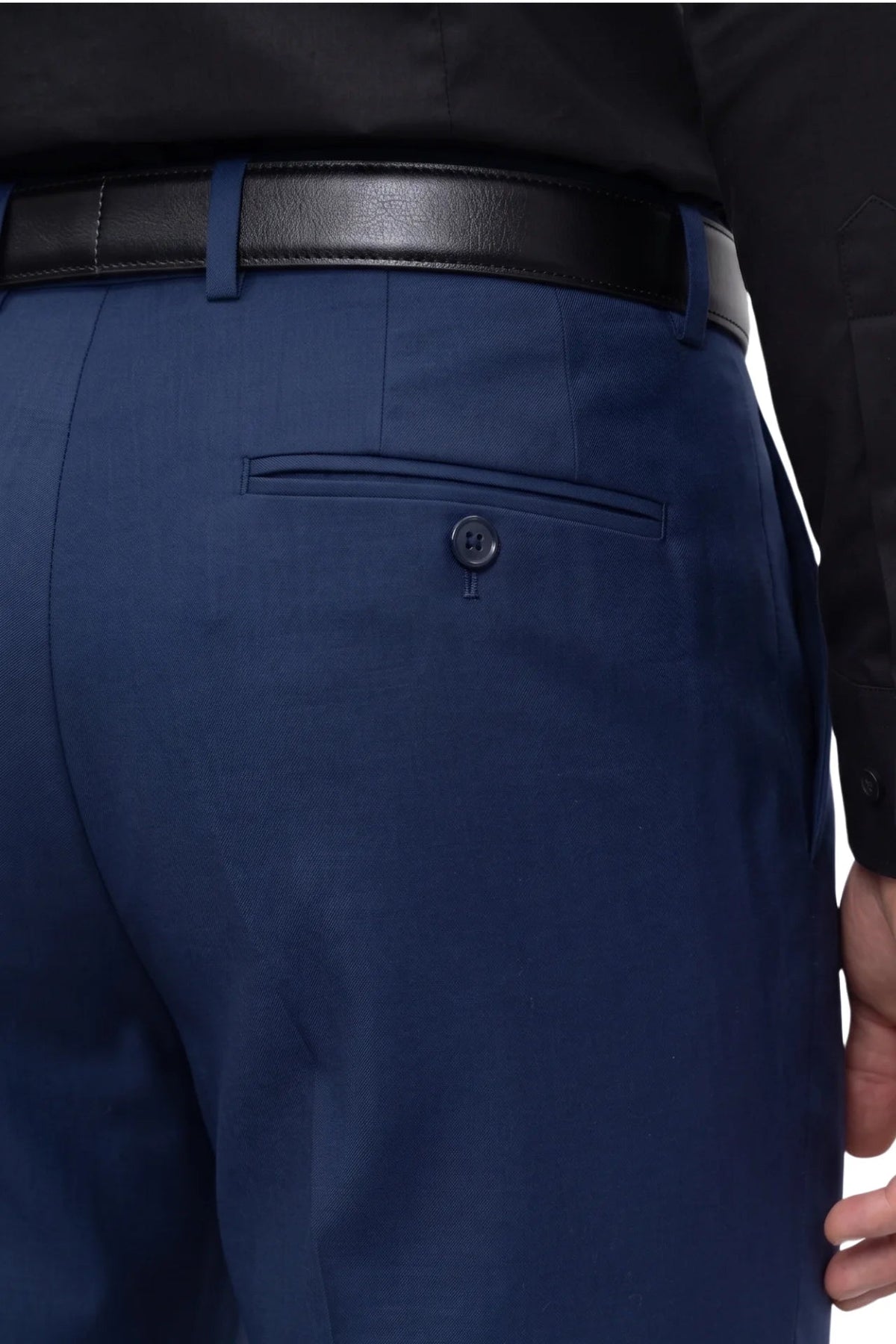 XAYWEAR Conall Three Piece Suit-Navy Blue