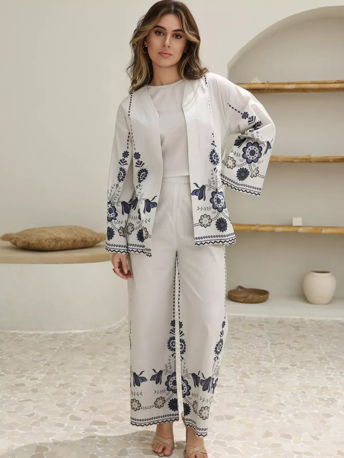 XAYWEAR Women's Indigo Vector Co Ord Set