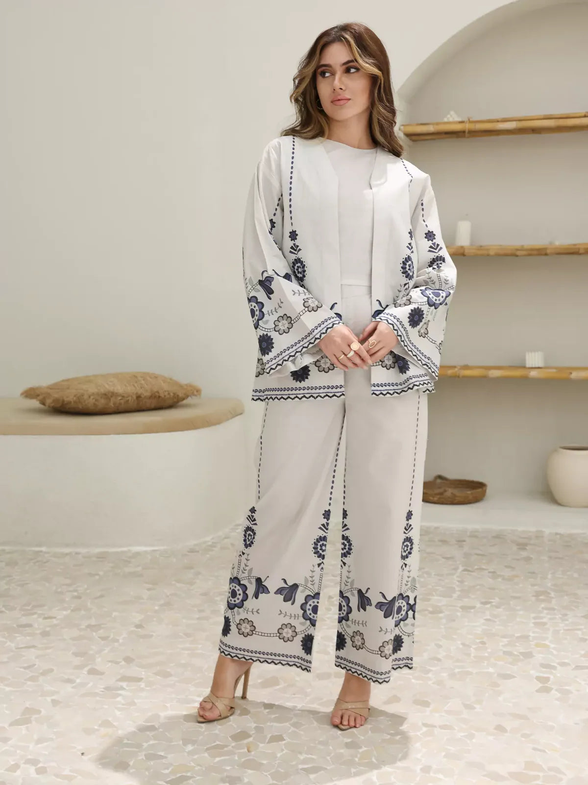 XAYWEAR Women's Indigo Vector Co Ord Set