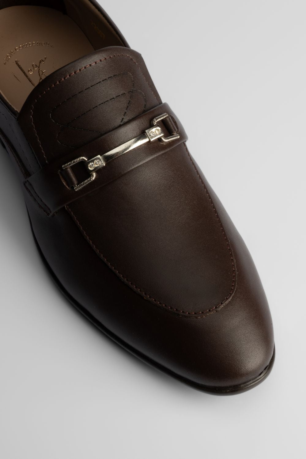 XAYWEAR Men Brown Formal Moccasin