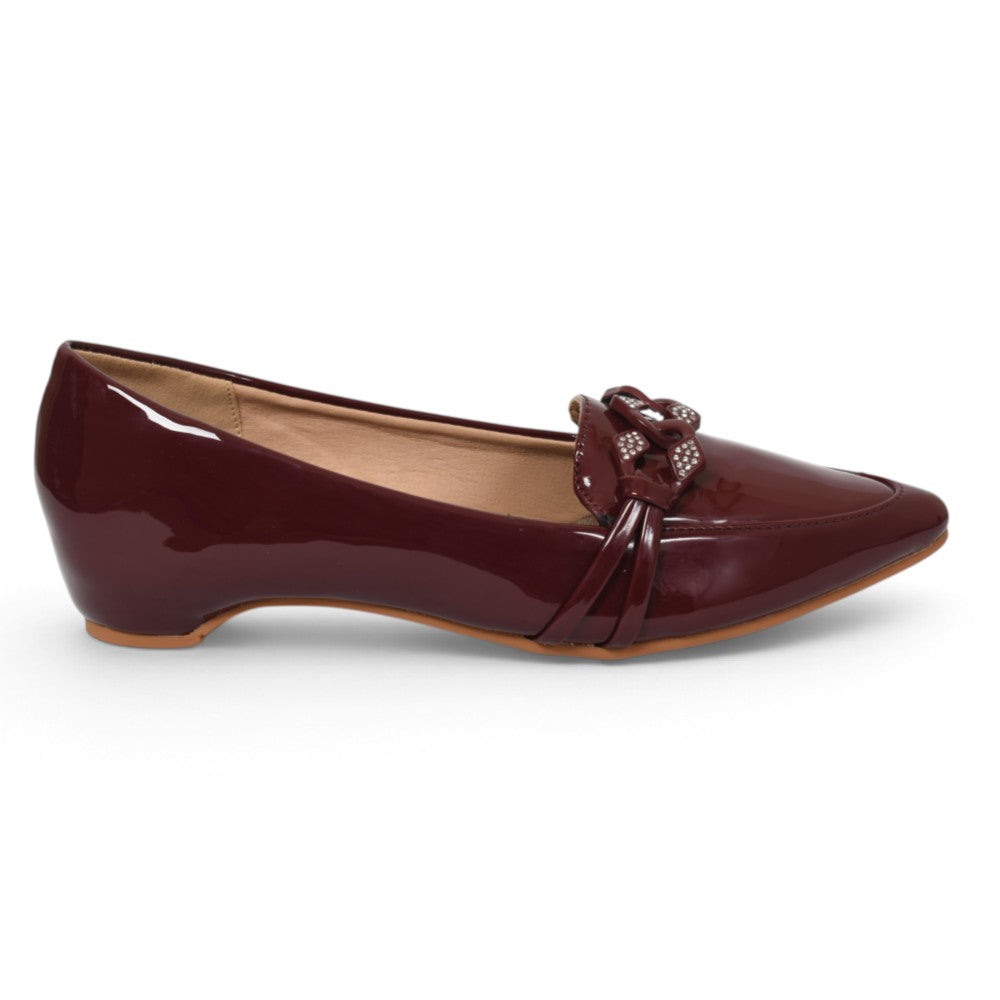 XAYWEAR Women's Maroon Casual Pumps