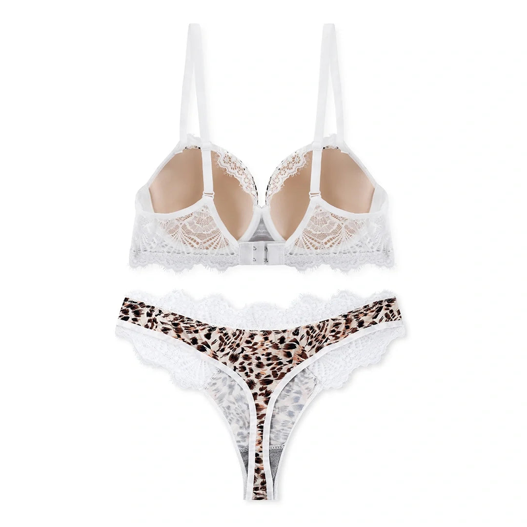 XAYWEAR Premium Bra Set - Lace Cheetah
