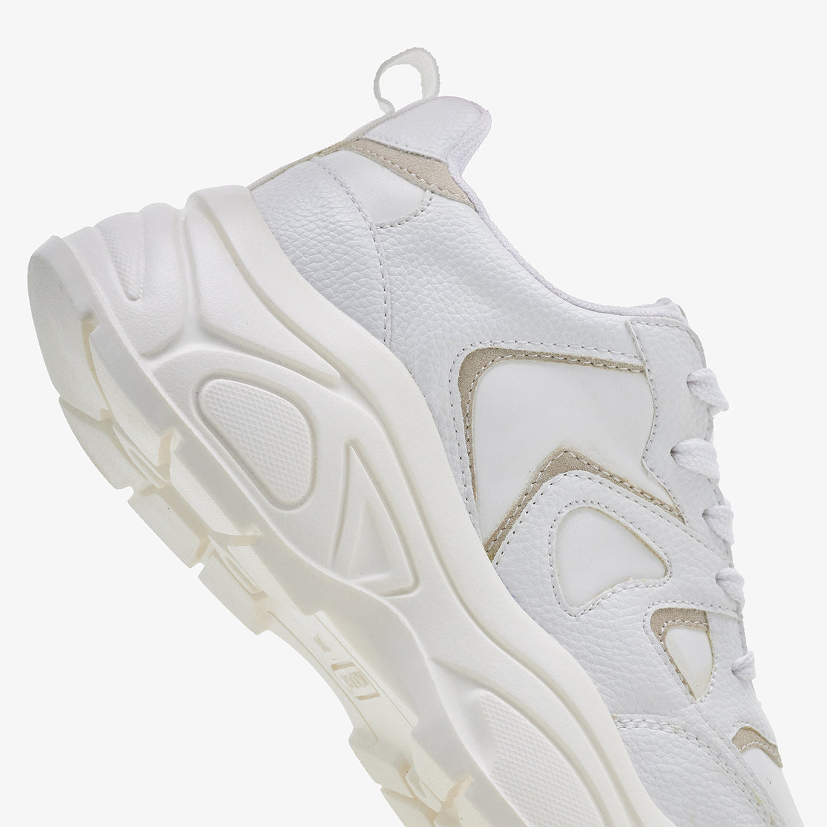 XAYWEAR Women's Chunky Sole Sneakers