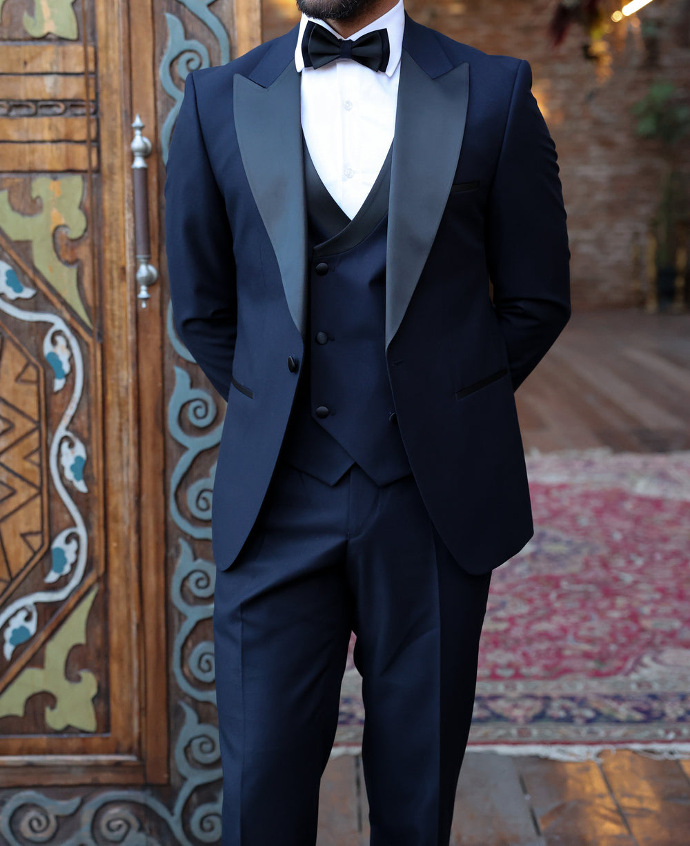 XAYWEAR Navy Slim-Fit Tuxedo 3-Piece Suit For Men