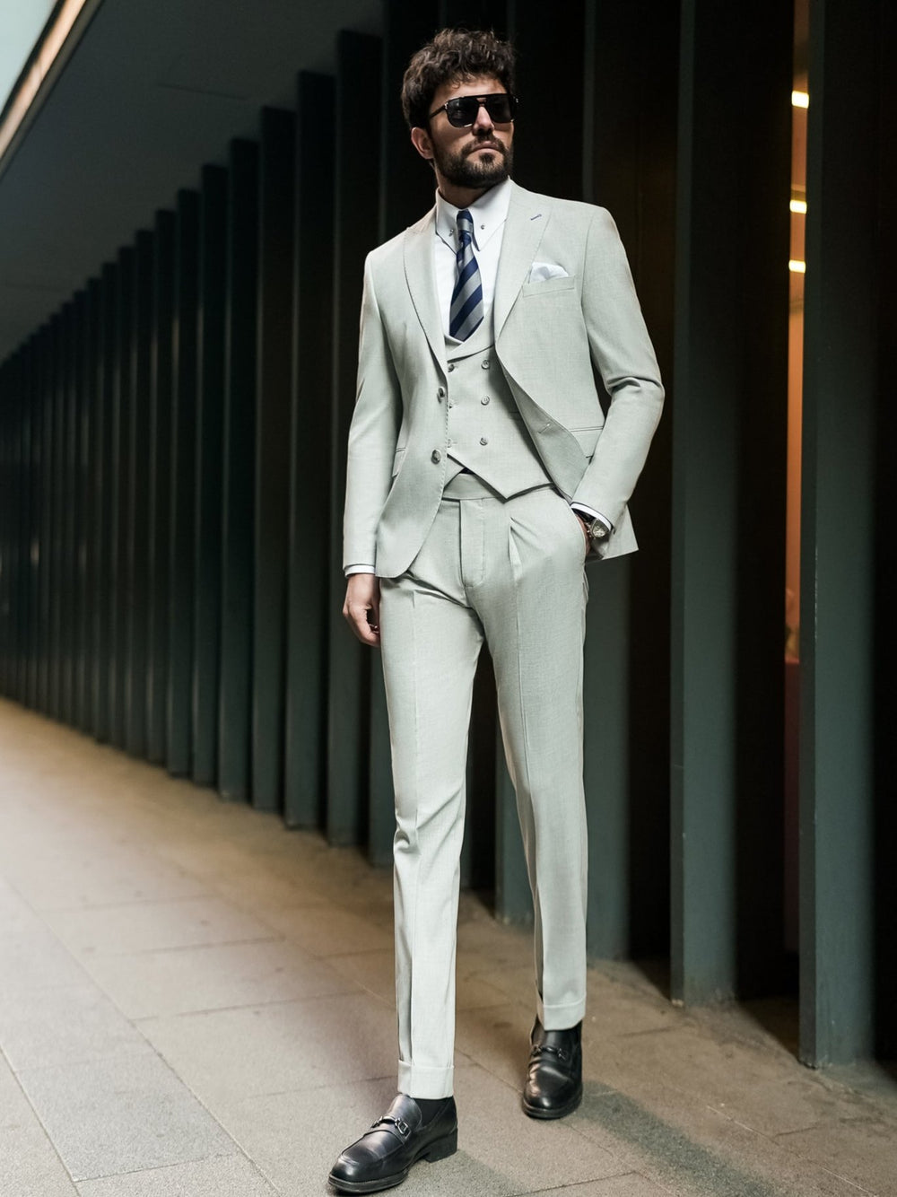 XAYWEAR Mint Green Modern-Fit Suit 3-Piece Suit For Men