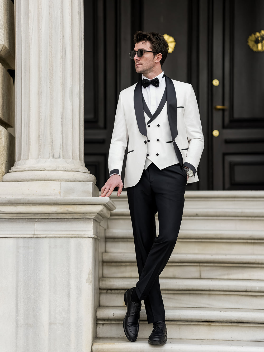 XAYWEAR Men's Premium White & Black Slim-Fit Tuxedo 3-Piece Suit