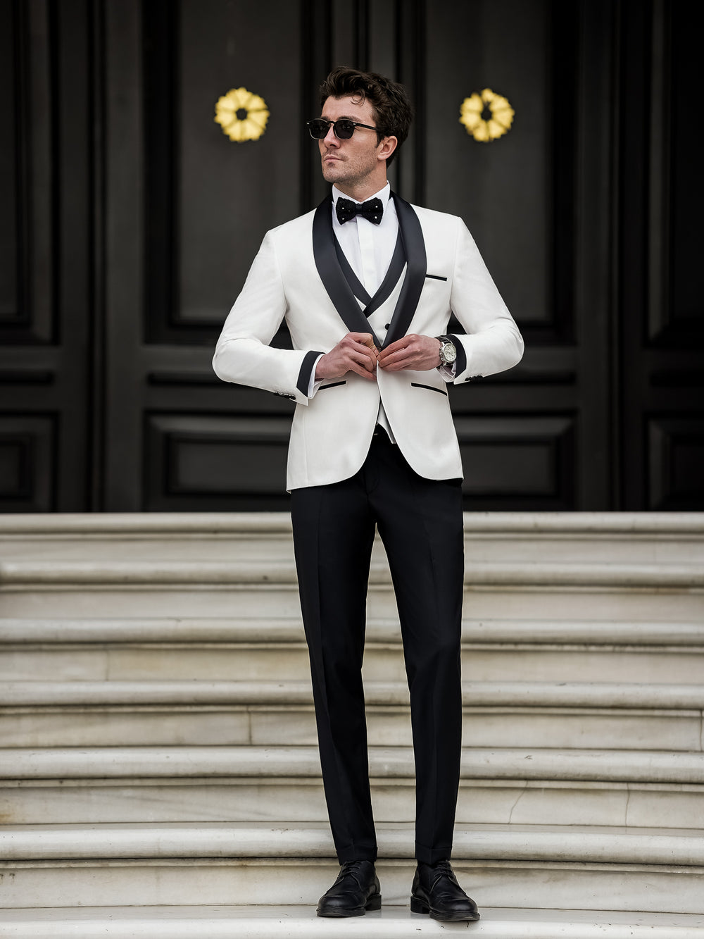XAYWEAR Men's Premium White & Black Slim-Fit Tuxedo 3-Piece Suit