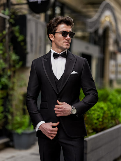 XAYWEAR Black Slim-Fit Tuxedo 3-Piece