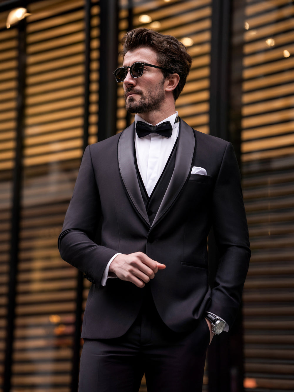 XAYWEAR Black Slim-Fit Tuxedo 3-Piece Suit For Men