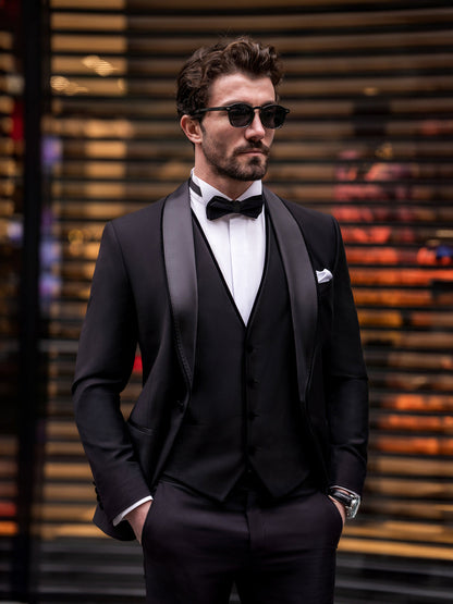 XAYWEAR Black Slim-Fit Tuxedo 3-Piece Suit For Men