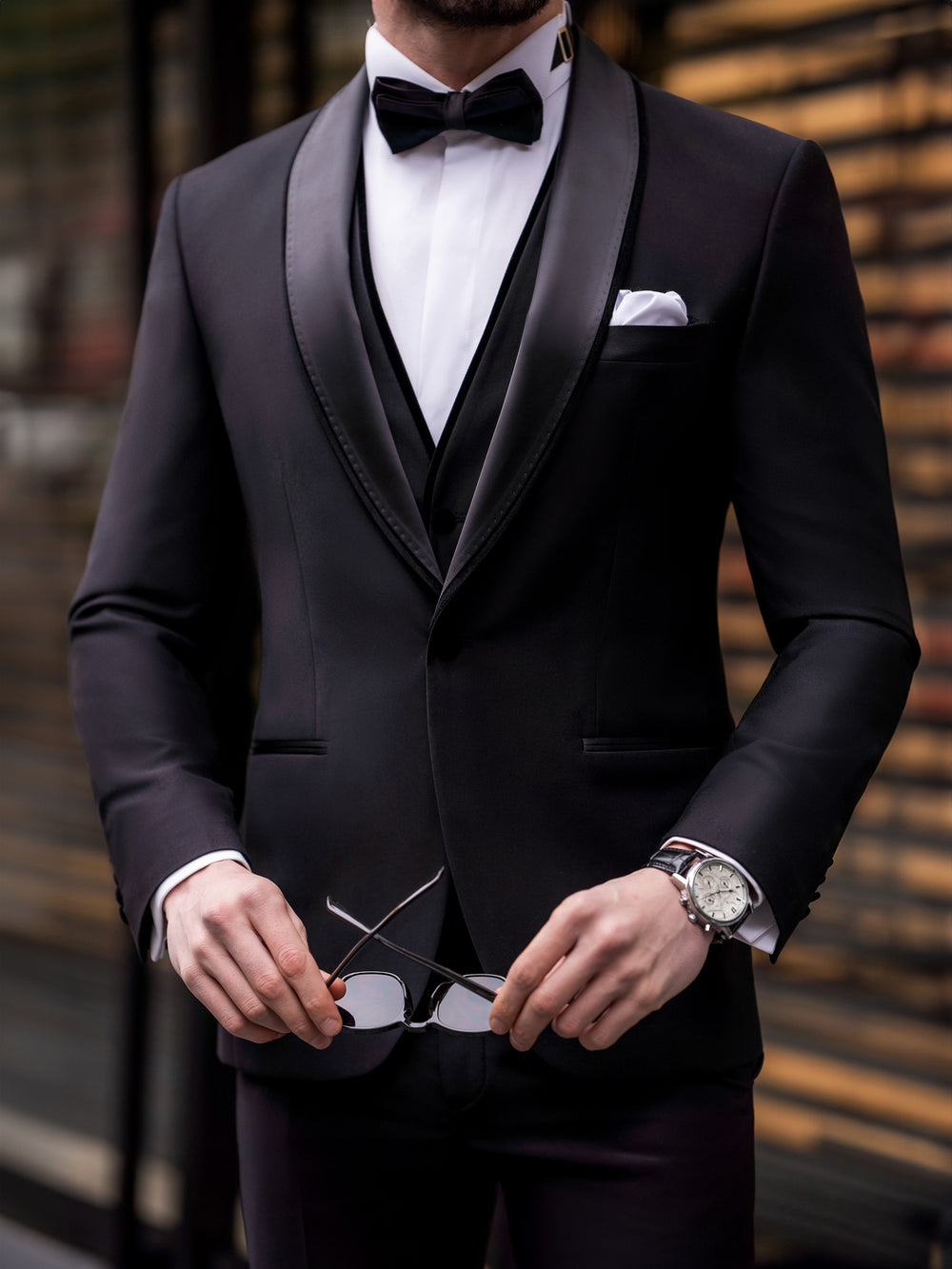 XAYWEAR Black Slim-Fit Tuxedo 3-Piece Suit For Men