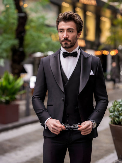 XAYWEAR Black Formal Slim-Fit Tuxedo 3-Piece Suit For Men