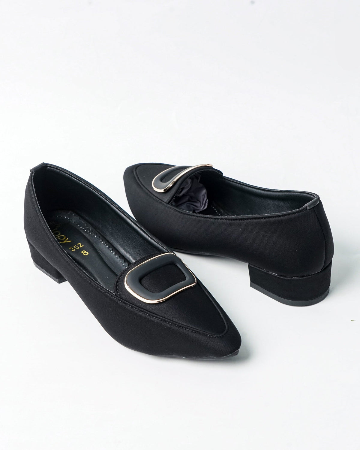 XAYWEAR Averia Black