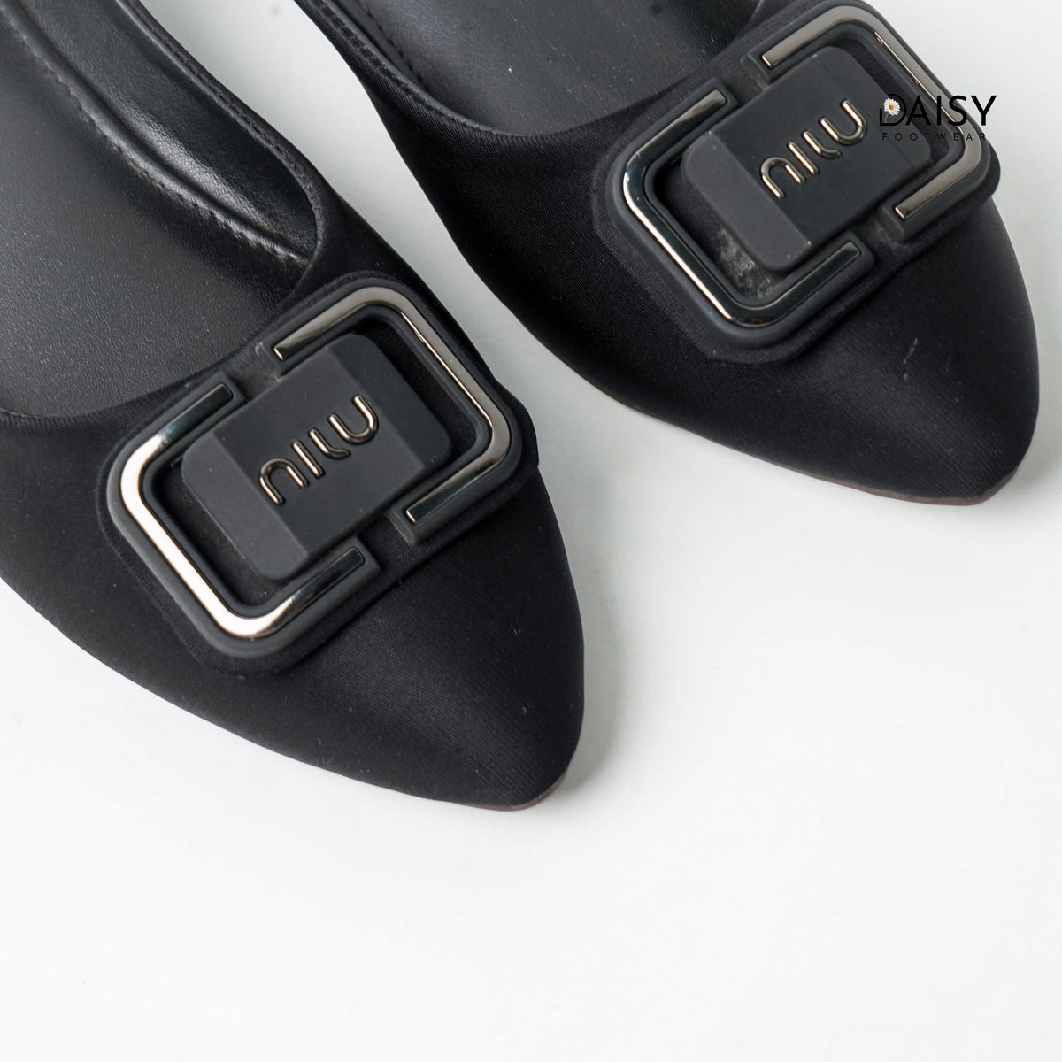 XAYWEAR Women's Pump - Milora Black