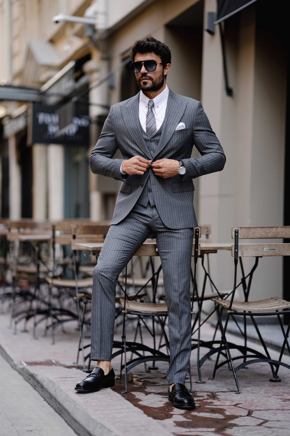 XAYWEAR Men's Grey Striped Slim-Fit Suit 3-Piece Suit