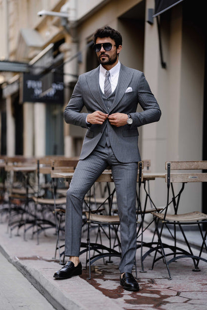 XAYWEAR Men's Grey Striped Slim-Fit Suit 3-Piece Suit