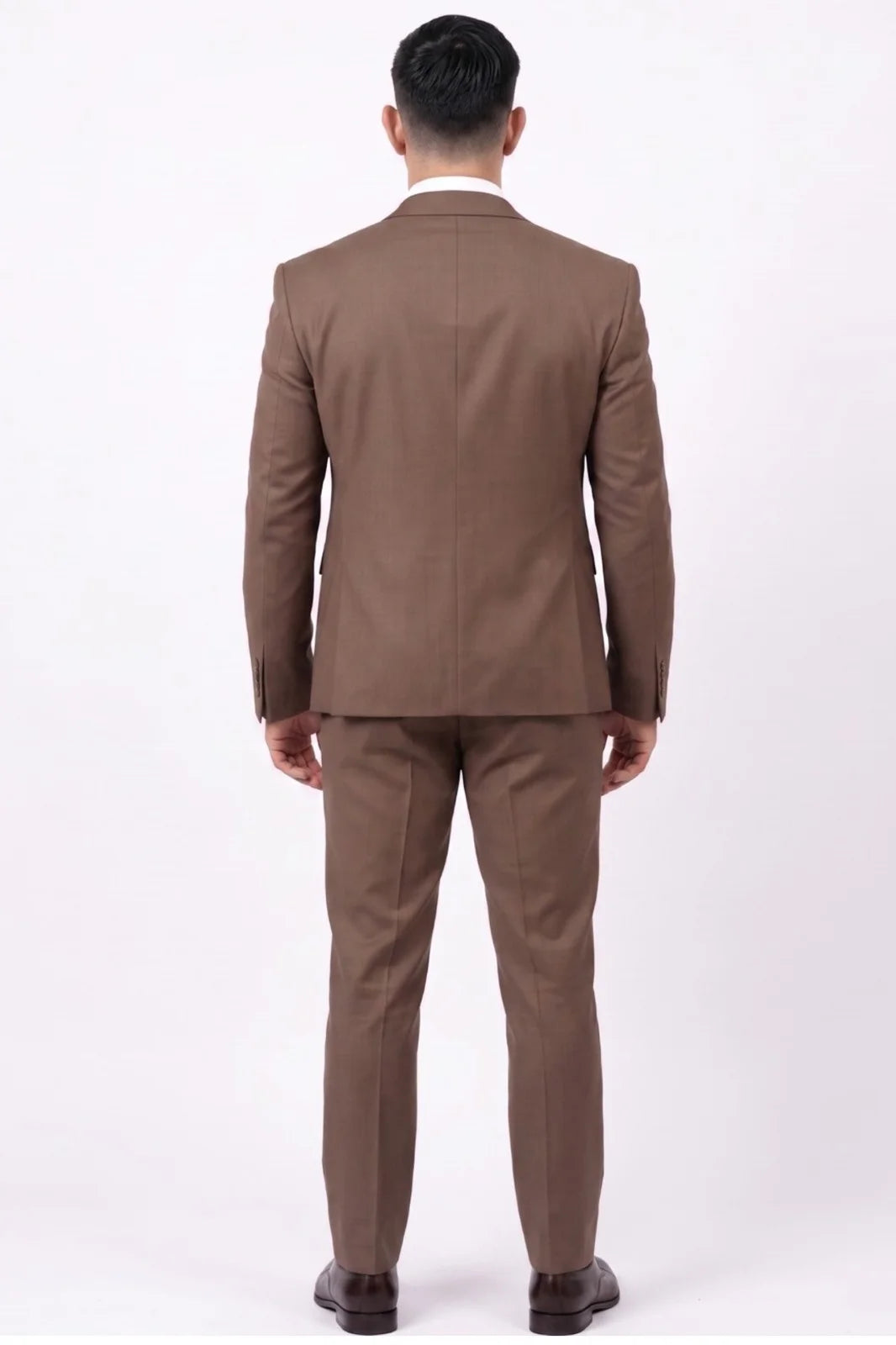 XAYWEAR Altieri Three Piece Suit For Men