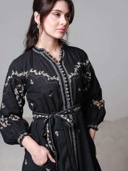 XAYWEAR Women's Rubin Black Leaf Pattern Dress
