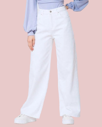 Highwaist White Wide Leg Floor Length Jeans For Women