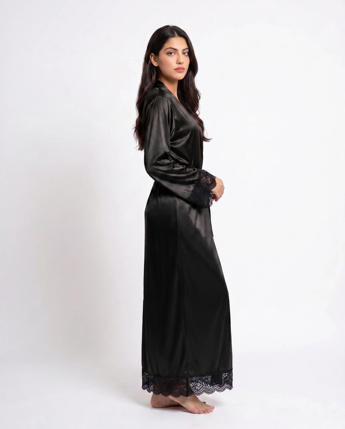 XAYWEAR Artistry - Lace Long Robe