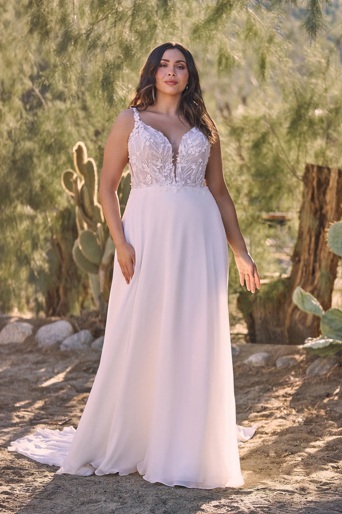 XAYWEAR Premium The Graceful Wide Strap Lace Bodice Wedding Gown - XAYWEAR