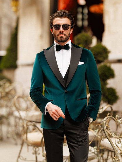 XAYWEAR Men's Emerald Velvet Slim-Fit Tuxedo 3-Piece