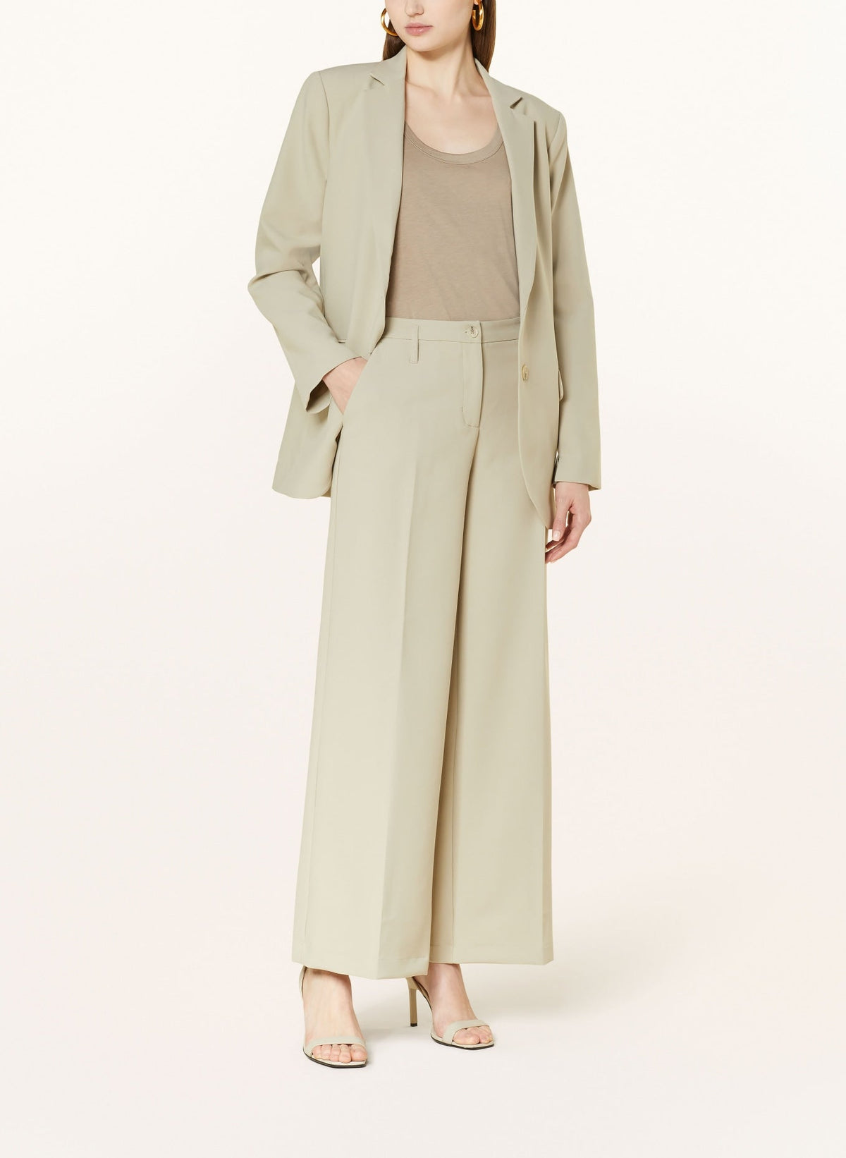 XAYWEAR women's professional suit set in light beige with wide-leg pants and a stylish blazer
